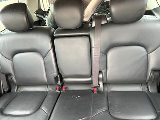 2017 INFINITI QX80 - Interior Rear Seat Image
